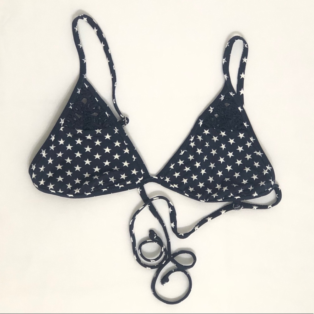 NWOT Frankies Bikinis top navy blue M
